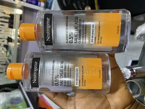 Neutrogena Blackhead Eliminating Salicylic Acid Toner