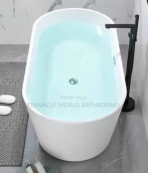 England Acrylic High Quality Bathtub for Bathroom
