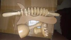 Handheld Wooden Massage Therapy Cup