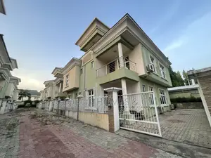 5bdrm Duplex in Asokoro for rent
