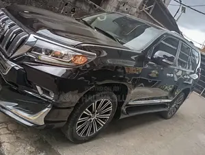 Call  to Hire Any Vehicle of Your Choice