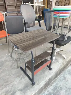 Quality Computer Table