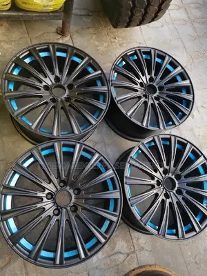 Toyota Camry 17 Rim Pure Black