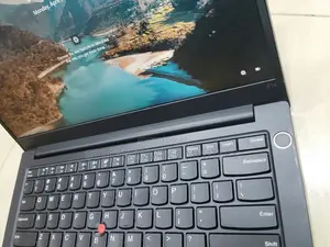 Laptop Lenovo ThinkPad E14 Gen 4 16GB Intel Core I5 SSD 256GB