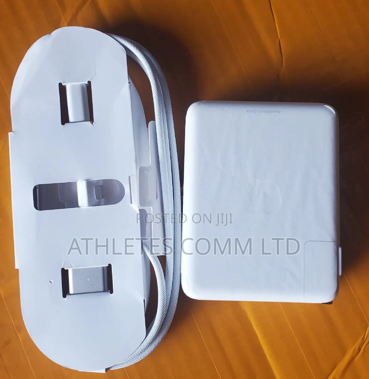 Original Macbook Pro Charger 140w