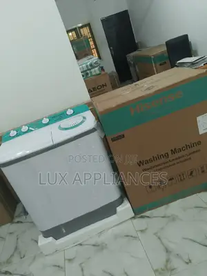 Hisense Twintub Manual Washing Machine - Wash 11kg Spin 5kg