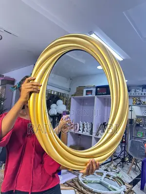 Oval Mirror