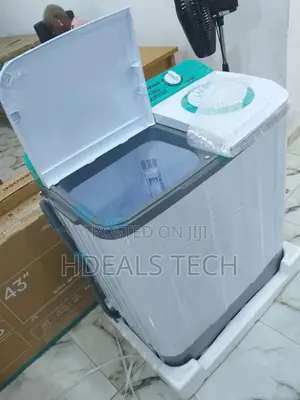 Power-Saving Hisence 11kg Twin Tub Toploader Washing Machine