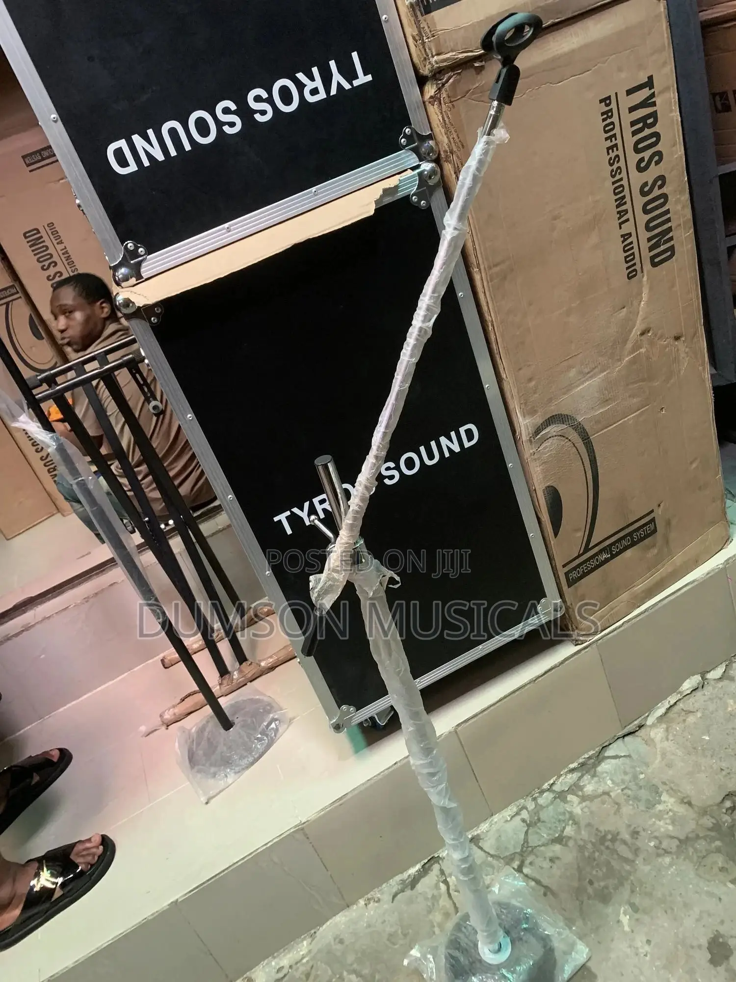 Mic Stand Round Bass