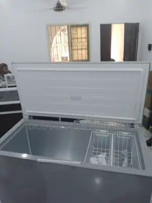 Rust Free Hisense Chest Freezer 420 Liters