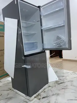 New in Hisense Bottom Freezer Refrigerator