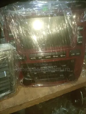 Toyota Highlander 2003-2006 Radio CD High Bridge