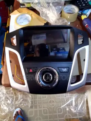 Ford Focus 2011-2019 Android Player + Reverse Camera 