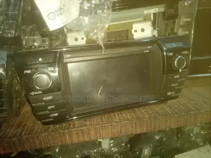 Toyota Corolla 2013-2017 Radio Cd With Revise Camera