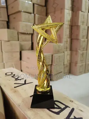 Trophy Award G8
