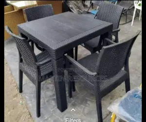 Restaurant Chairs With Table