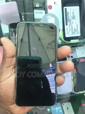 Apple iPhone 11 Pro 64 GB White