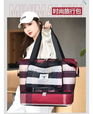 Strips Foldable Traveling Bag