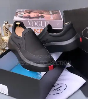 PRADA Luxury High Quality Shoe