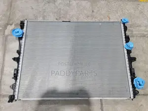 Mercedes Benz Radiator S450 S500 S550 W220