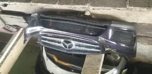 GLA250 2019 Follow Come Complete Front Bumper With Grill