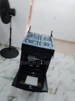 Highly Efficient Scanfrost 4 Burner and Oven