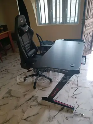 Gaming Desk/Gaming Chair