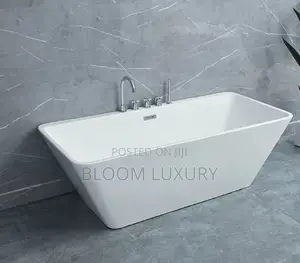 Pure English Acrylic Bathtub With Mixers Control