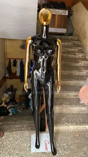 Black and Gold Black and Rose Gold Size 10 Female Dummy