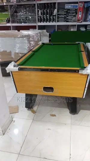 Marble and Coin  Snooker Board