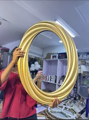Oval Mirror