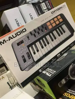 M- Audio Oxygen25