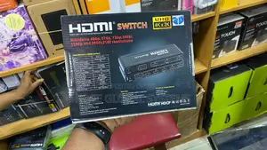 HDMI Switch 1 in 8out HDMI Switcher Splitter,