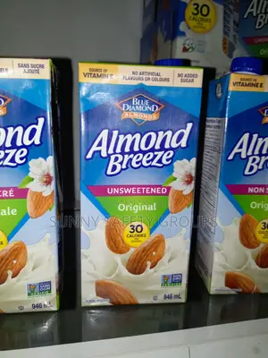 Blue Diamond Unsweetened Almond Milk , Keto Friendl