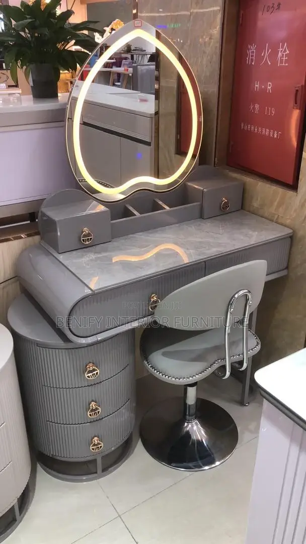 Modern Dressing Mirror