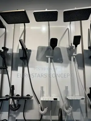 High Pressure Shower With Pressing Control