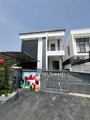 Furnished 5bdrm Duplex in Lekki County Homes for sale