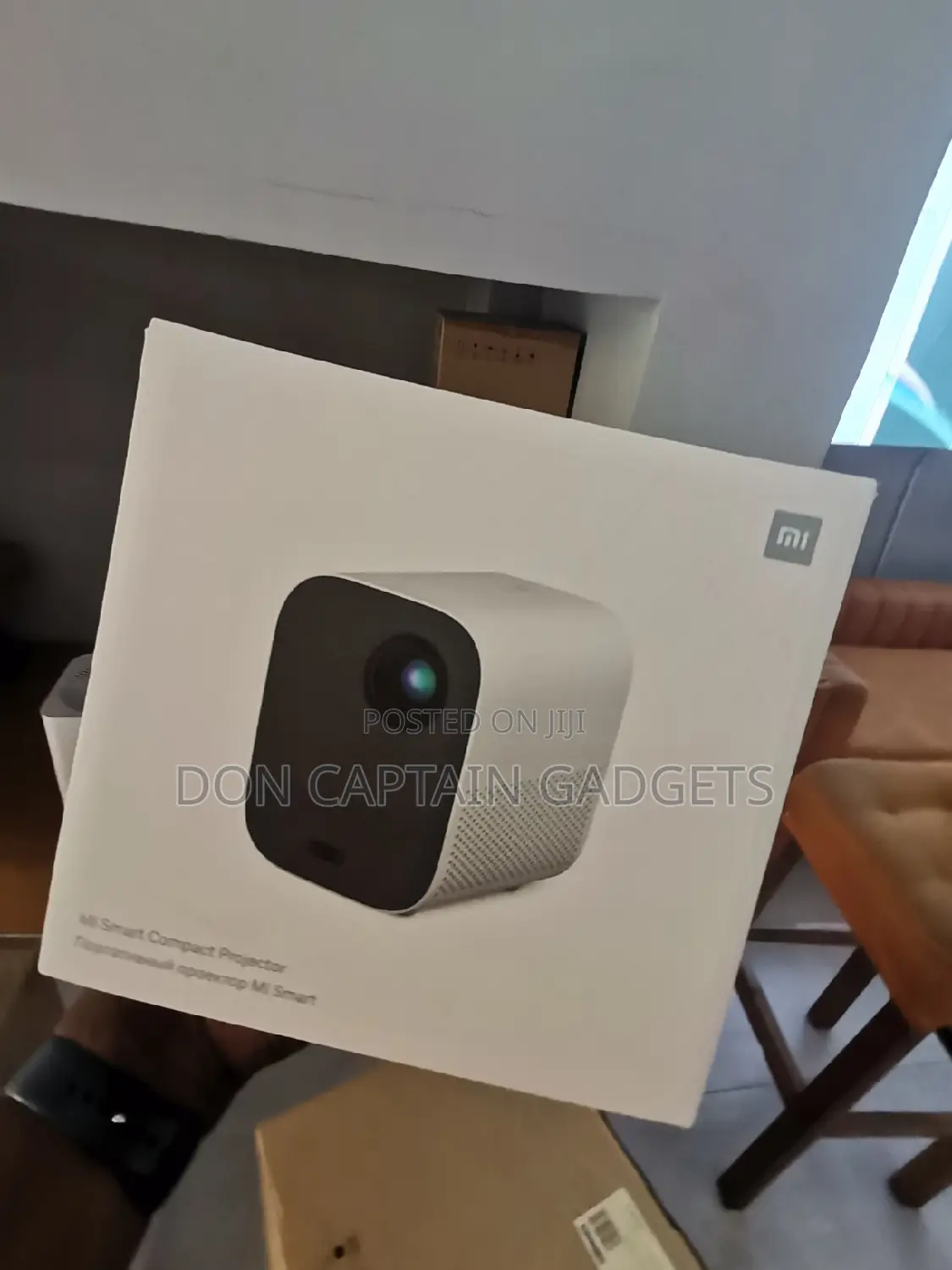 Mi Smart Compact Projector