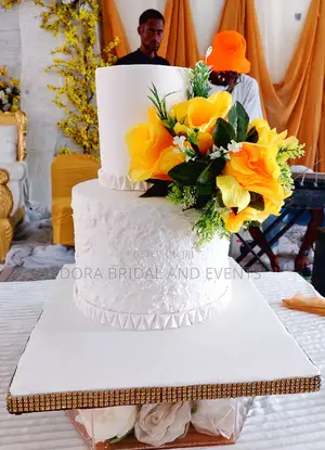 Wedding Cake at It's Lowest Price.