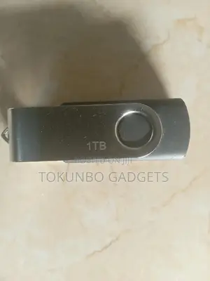 Portable 1tb Flash Drive
