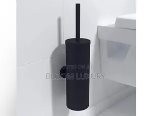 Executive Toilet Brush With Cover