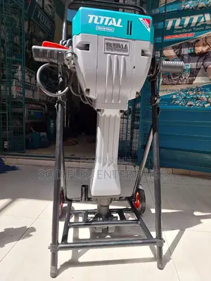 2200 Watt Total Industrial Demolition Hammer