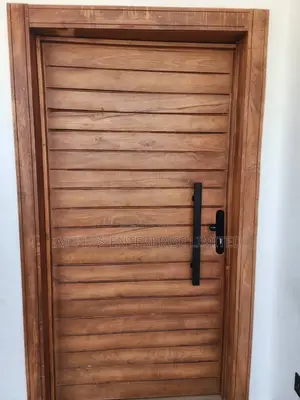 External Security Door With Pull Out Handle