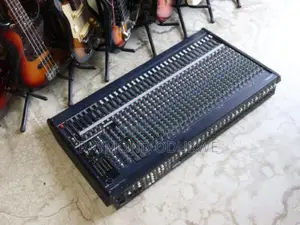 Yamaha MG32/14FX Audio Mixer
