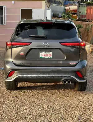 Toyota Highlander 2022 Windscreen Available