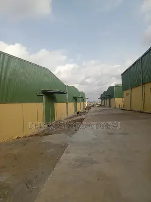 32000sqm Warehouse for Lease