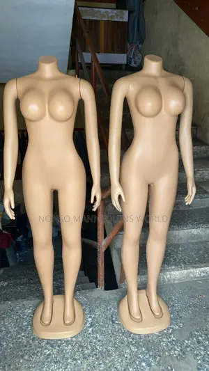Female No Head Plastic Size 10 Mannequin