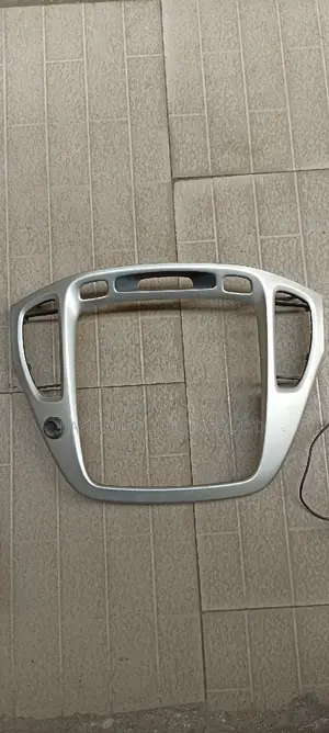 Dashboard Ac Vent/Chrome Highlander 2005