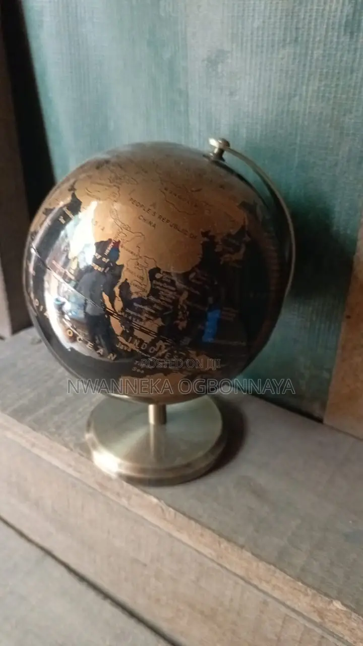 Luxury World Globe Decorative