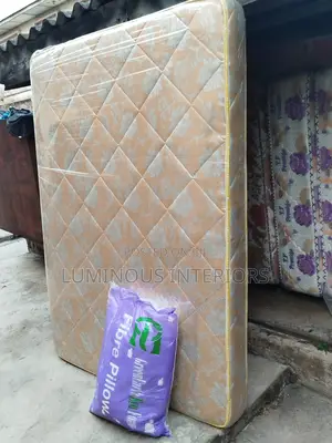 41⁄2 by 6ft 6inches Mattress (Plus Free Pillow)